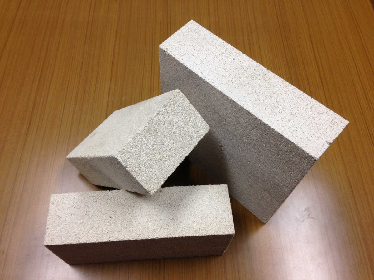 Special Insulating Bricks